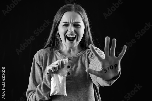 Screaming female junkie wit...