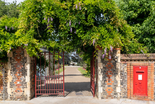 Entrance to Forbury Gardens