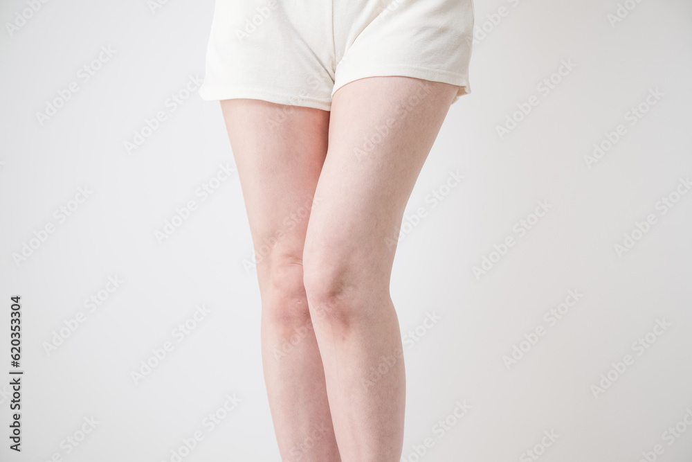女性の綺麗な下半身 太もも脚の顔無し 女性の綺麗な下半身 太もも脚の顔無し