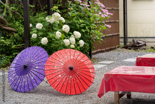 Slika na platnu Japanese umbrella in a Kissaten (tea-drinking shop)