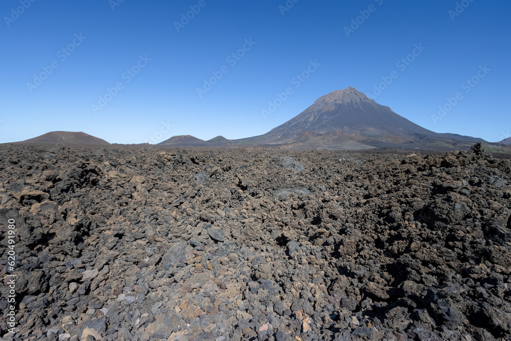 Pico do Fogo (2829m) rising from the caldera, old lava fields
