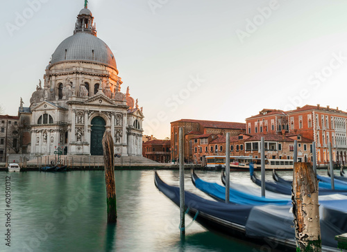 Tableau sur toile View of Venice and its lagoon in winter