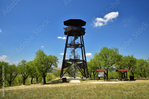 Rozhledna Mandloňové sady a arbortum Hustopeče photo