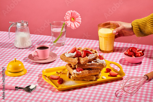 Strawbeery waffle