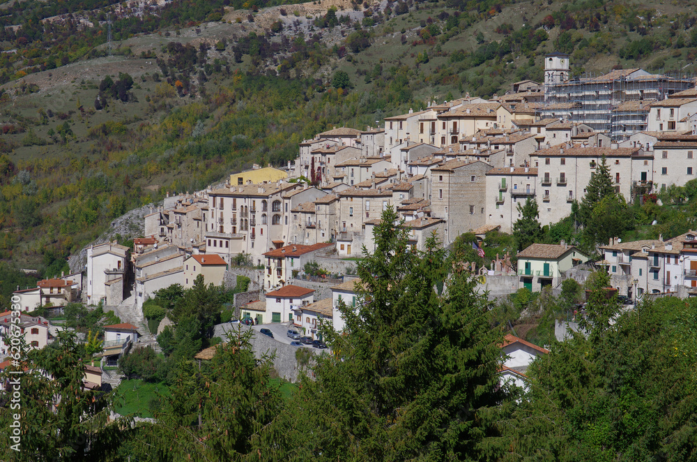 Abruzzo : Glimpse of the charming tourist village of Barrea, considered one of the most beautiful villages in Italy
