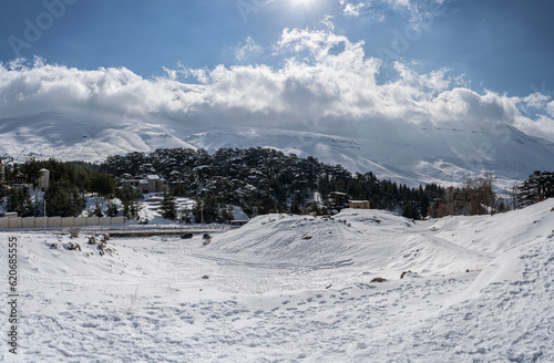 Beautiful view of the Bsharri District mountains covered in snow on a sunny day, Lebanon © Torsten Pursche