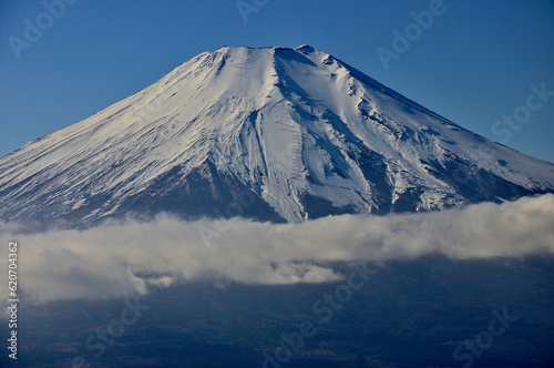 道志山塊の石割山より望む富士山  © Green Cap 55