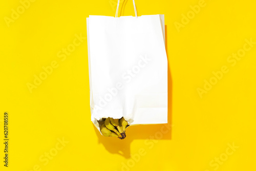 Shopping bag photo