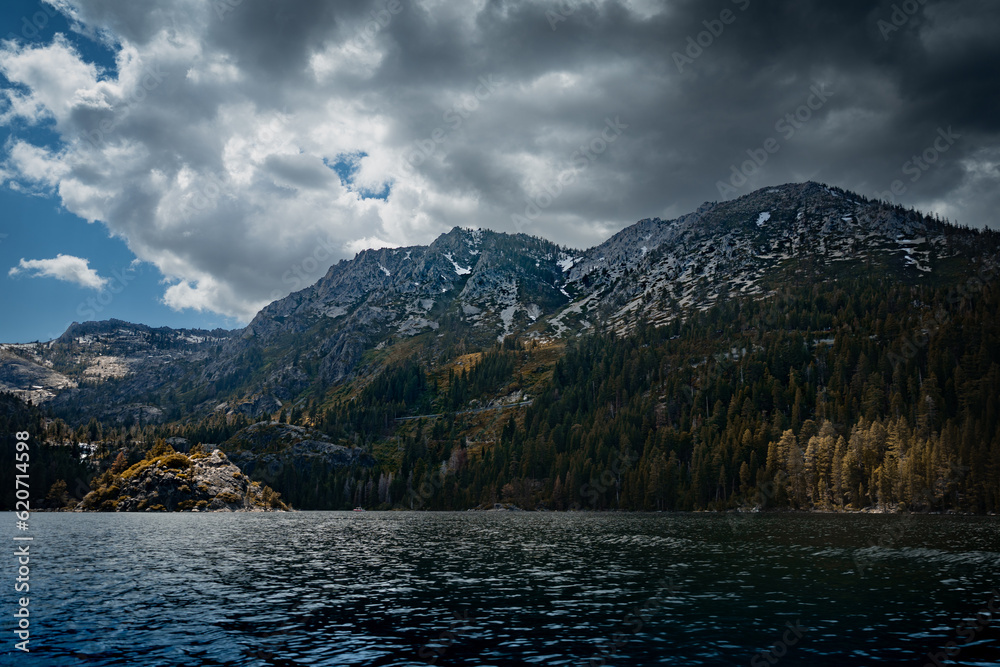 Fototapeta premium Emerald Bay