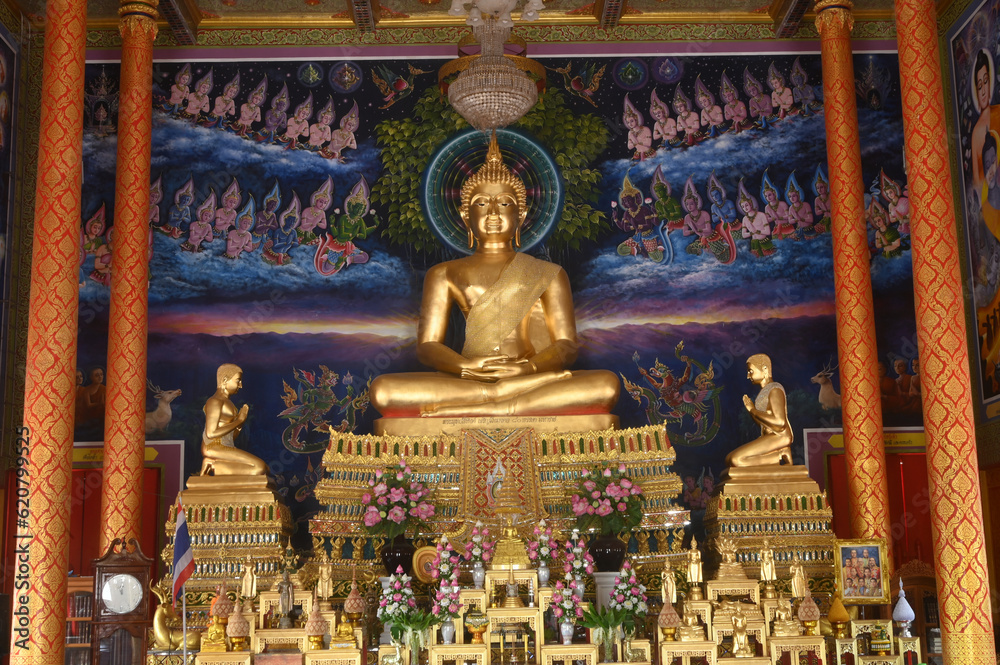 The president Buddha in the Buddhism church name is Phra Phuttha Sihing at Wat Don Khanakra for people travel to pay homage to the holy things. Located at Nakhon Pathom Province in Middle of Thailand.