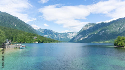 Beautiful panorama of the mountains in lake Bohinj, Slovenia, on a sunny day © Rodrigo