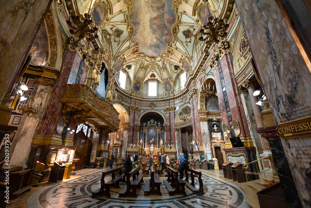 Naklejka premium TURIN, ITALY, APRIL 11, 2023 - The inner of The Sanctuary of Consolata in Turin (Torino), Piedmont, Italy