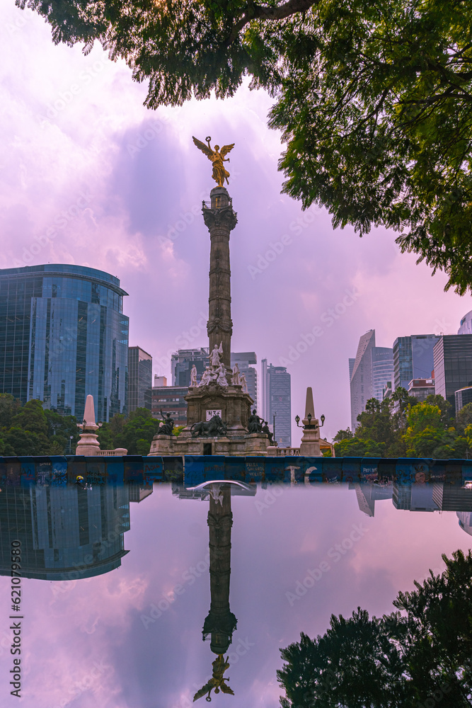 Fototapeta premium Ángel de la Independencia de la ciudad de México