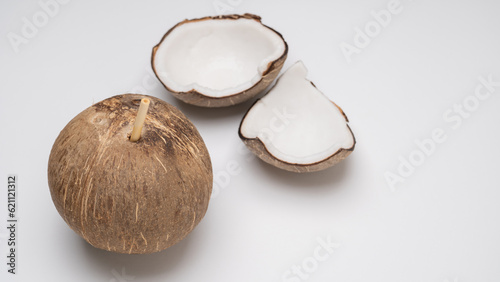 ココナッツジュース(オールドココナッツ)　イメージ