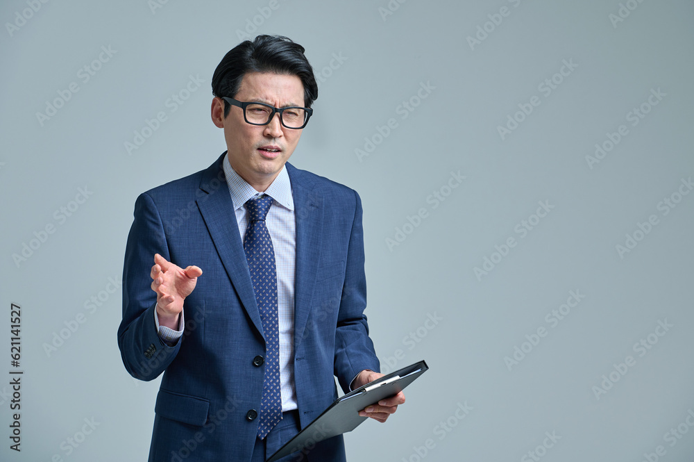 Middle-aged office worker with glasses and files, various expressions of emotions Middle-aged office worker with glasses and files, various expressions of emotions