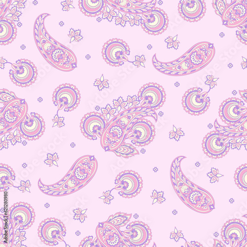 Paisley vector pattern. seamless vintage floral background