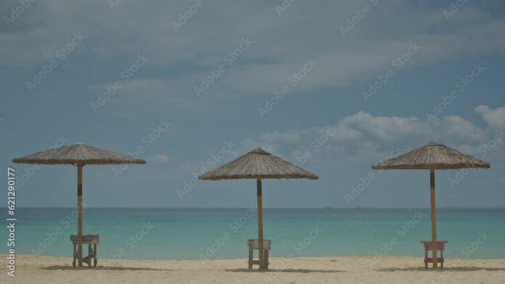 maragkas beach in naxos