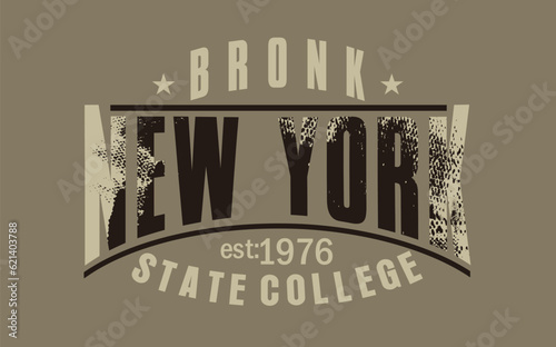 vintage college varsity brooklyn new york slogan grunge, Vintage new york typography slogan print, new york slogan print with grunge effect for graphic tee t shirt