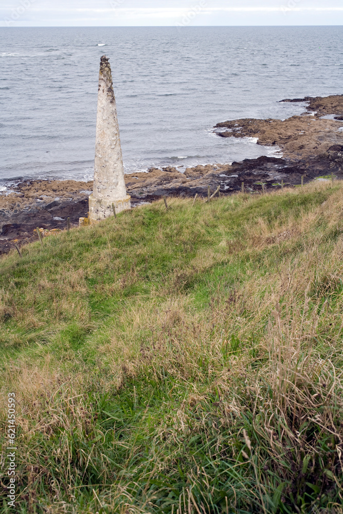 Fototapeta premium Beacon between Ferryden and Scurdie Ness - Montrose - Angus - Scotland - UK