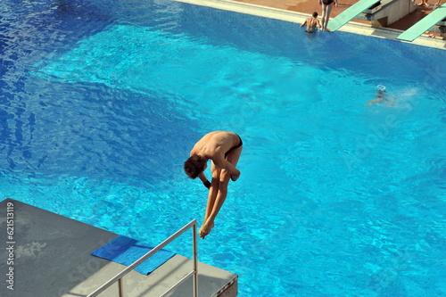 Participant(s) of the spring-board diving championship.