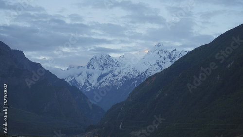 Enchanting Himalayan Horizons  Snow-Capped Peaks and Breathtaking Landscapes