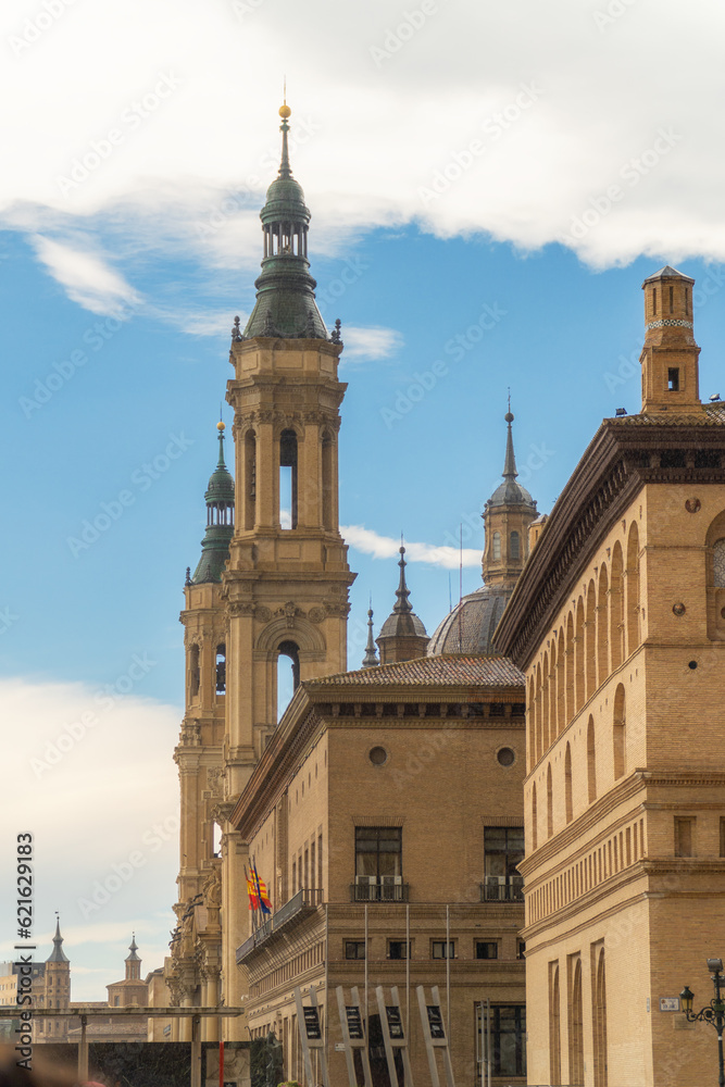 Naklejka premium exterior view to Basilica del Pilar in Zaragoza