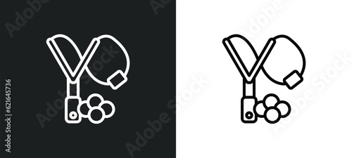 slingshot outline icon in white and black colors. slingshot flat vector icon from camping collection for web, mobile apps and ui.