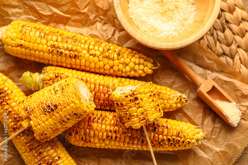 Grilled corn on the cob wit...