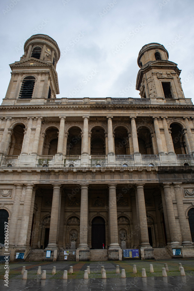 Chiesa e piazza di Saint Sulpice, città di Parigi, Francia