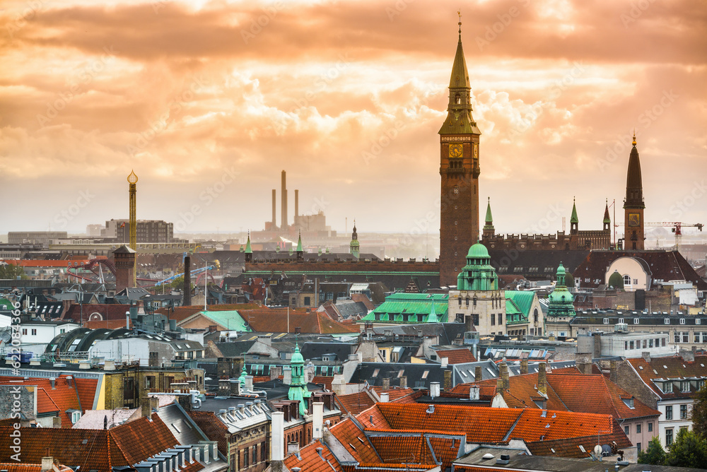 Obraz na płótnie Copenhagen, Denmark old city skyline. w salonie