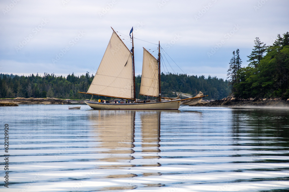 Obraz premium a schooner in maine