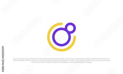 logo combination letter C and number eight in circle shape