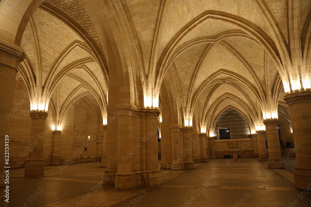 The main hall - La Conciergerie interior - Paris, France