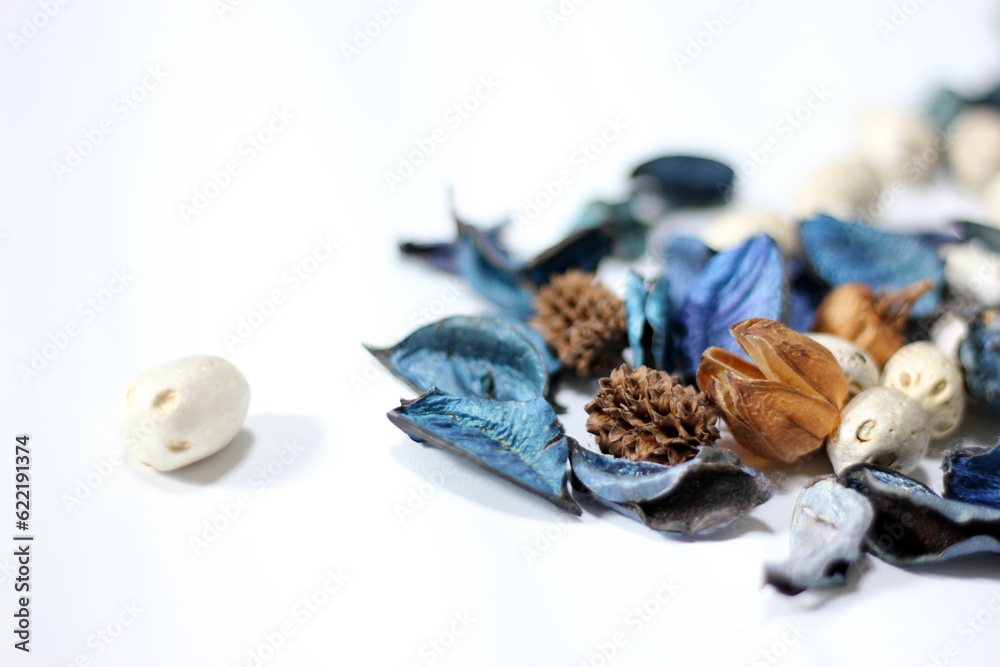 A mix of dry flowers, leaves, petals, and other plant parts. Potpourri