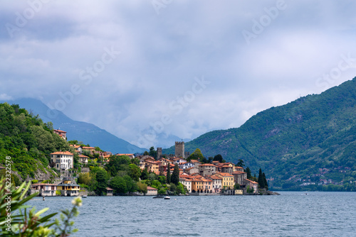 Santa Maria Rezzonico, berühmtes altes Dorf am Commer See, Italien