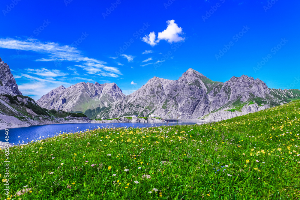 Fototapeta premium Lünersee / Brandnertal