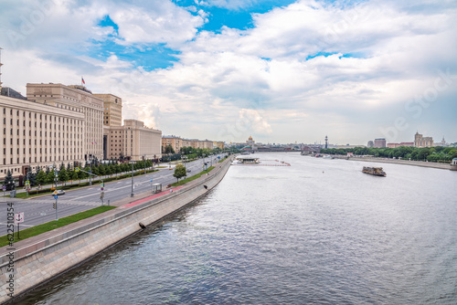 View of the Ministry of Defence of Russian Federation, and Moscow river embakmen