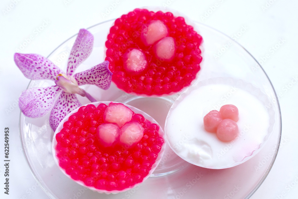 Sago and coconut milk pudding with water chestnuts Sago and coconut milk pudding with water chestnuts