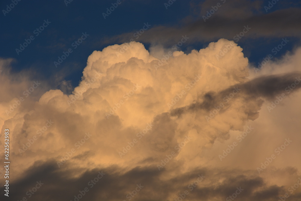 Fototapeta premium clouds and sun