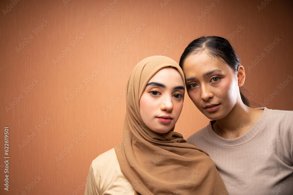 non muslim hijab