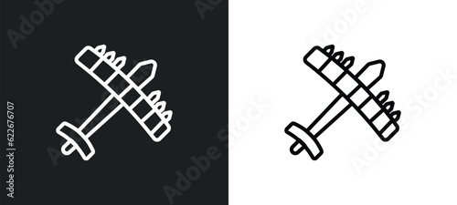 solar plane outline icon in white and black colors. solar plane flat vector icon from technology collection for web  mobile apps and ui.