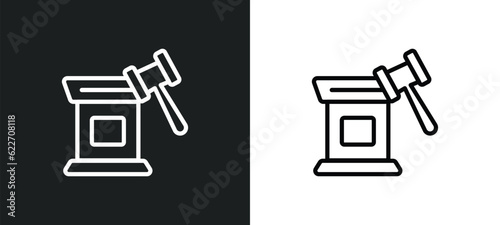 court trial outline icon in white and black colors. court trial flat vector icon from law and justice collection for web, mobile apps and ui.