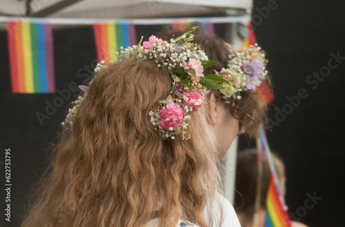 frauen und schmuck