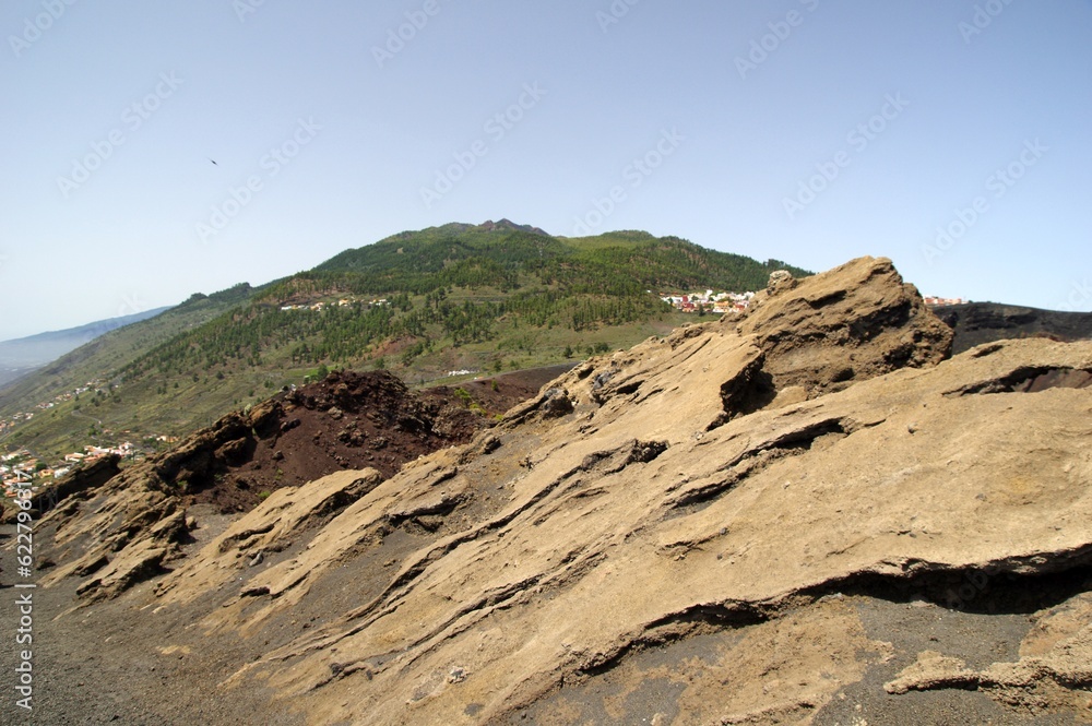 Oberer Rand eines Vulkans auf La Palma Oberer Rand eines Vulkans auf La Palma