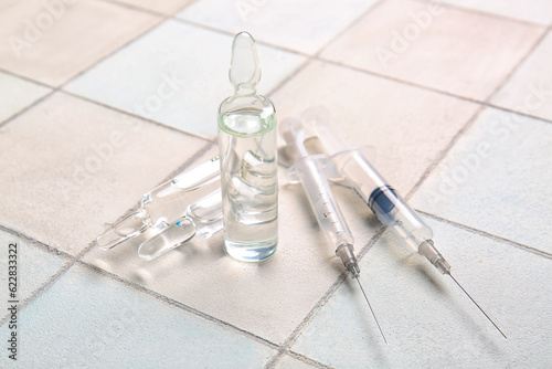 Medical ampules with syring...