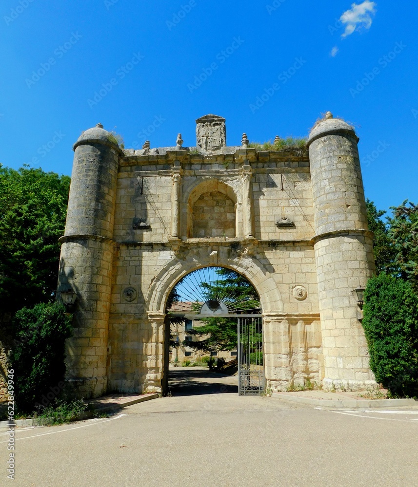 Obraz premium the Santa Espina monastery, a medieval building in the Valladolid province