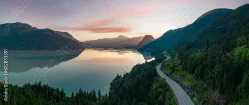 Panel kuchenny z motywem Sea to Sky Highway on Pacific Ocean West Coast. Aerial Panorama.