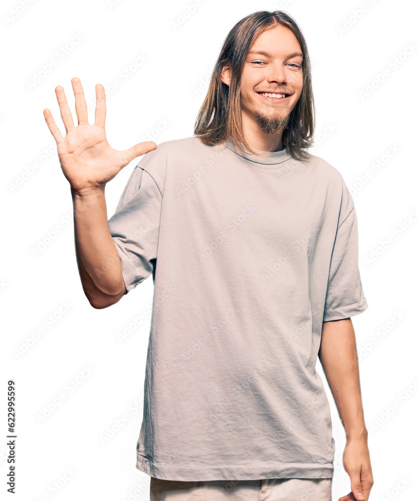 Handsome caucasian man with long hair wearing casual clothes showing and pointing up with fingers number five while smiling confident and happy.