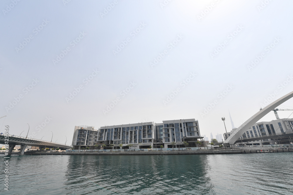 Naklejka premium The Dubai Canal Waterfront 