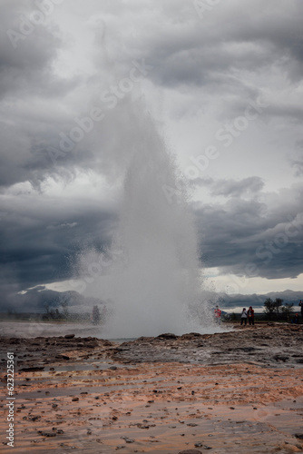 geyser in park national park